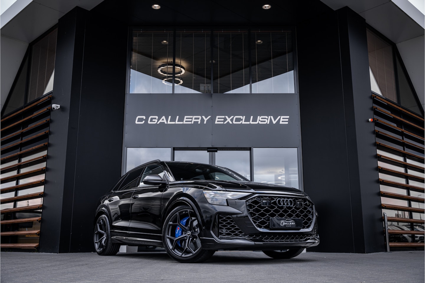 Audi RSQ8 - 4.0 TFSI quattro Performance - Keramisch | Panorama | B&O High-End | Elek. Trekhaak - AutoWereld.nl