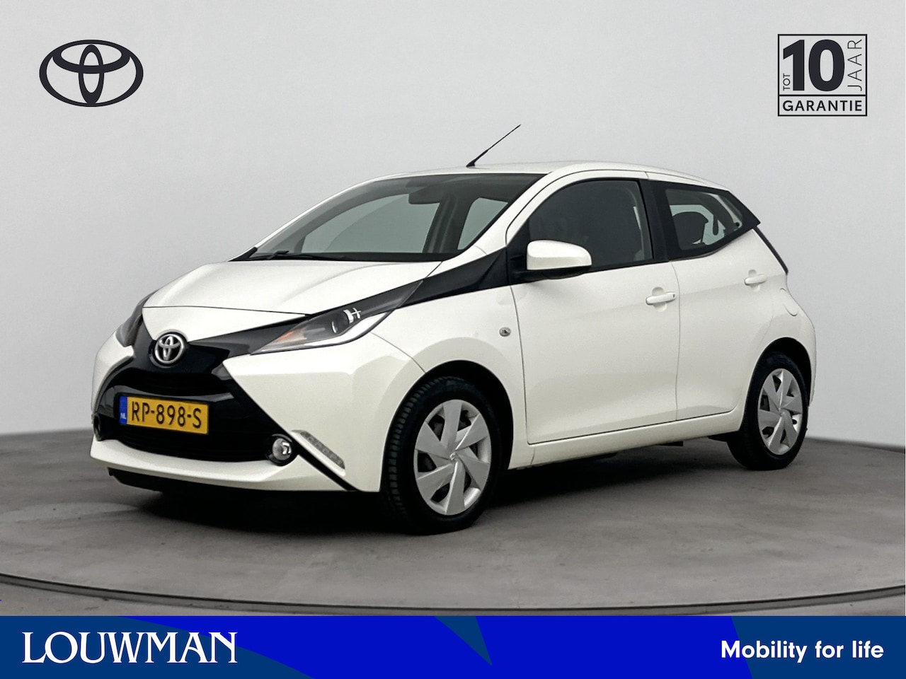 Toyota Aygo - 1.0 VVT-i x-play | Parkeercamera | - AutoWereld.nl