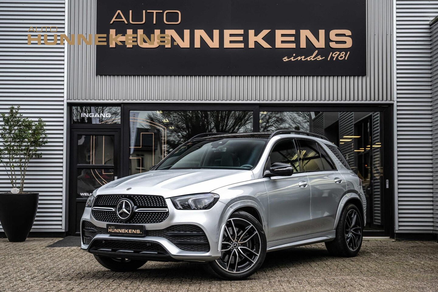 Mercedes-Benz GLE-Klasse - 450 4M AMG | Open dak | Trekhaak | Luchtvering | Burmester | Sfeerverlichting | - AutoWereld.nl