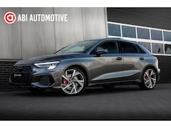Audi S3 - Sportback 2.0 TFSI 310 pk S3 Quattro S-Line / Pano-Dak/ HD-Matrix/ Head-Up/ Keyless/ B&O-S