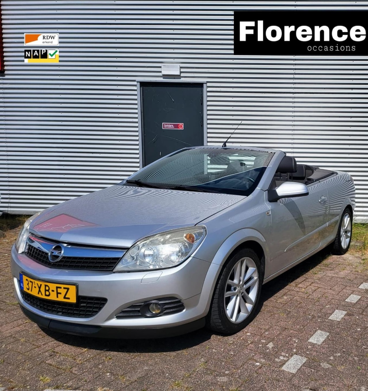 Opel Astra TwinTop - 1.6 Temptation Navi Nette staat! APK Nw - AutoWereld.nl