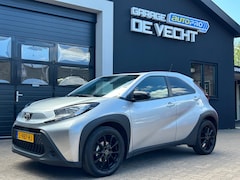Toyota Aygo X - 1.0 VVT-i MT Play
