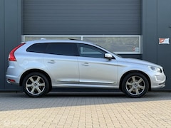 Volvo XC60 - 2.0 D4 FWD Summum Geartronic-8 /Panoramadak/19inch/Leder/2xelek.stoel/Unieke KM´s