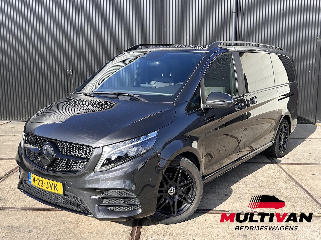 Mercedes-Benz V-klasse - 300d Lang DC | AMG | MARGE |Burmester | 360 graden | - AutoWereld.nl