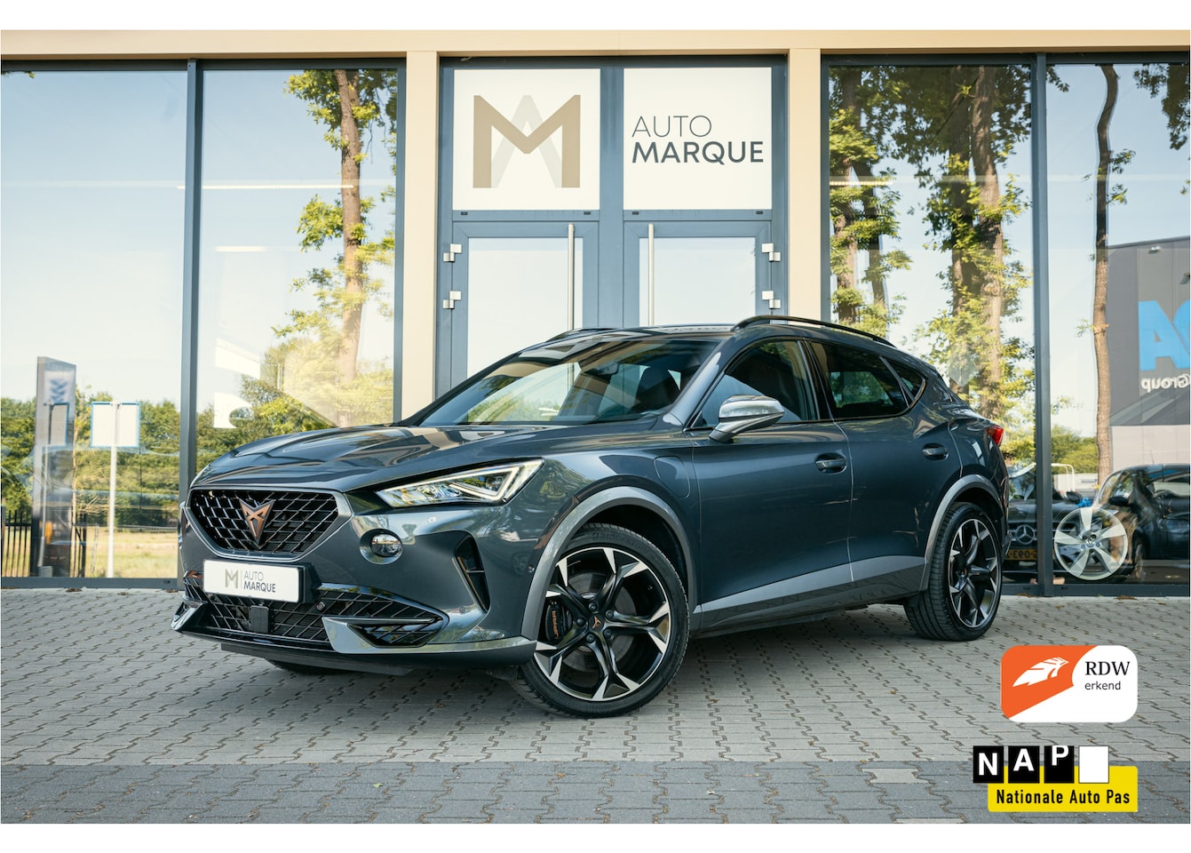 CUPRA Formentor - 1.4 e-Hybrid VZ Performance 245PK | CUPRA Stuur | LEDER | 19" LM Velgen | Navigatie + CarP - AutoWereld.nl