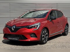 Renault Clio - 1.0 TCe 90 GPF evolution / Navigatie / Stoelverwarming voor / Rijstrooksensor met correcti