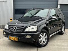 Mercedes-Benz M-klasse - ML 400 CDI GRIJS KENTEKEN / AUT / CLIMA