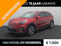 Kia e-Niro - ExecutiveLine 64 kWh | LED | Stoelverwarming | Stoelkoeling | Navigatie | Apple Carplay