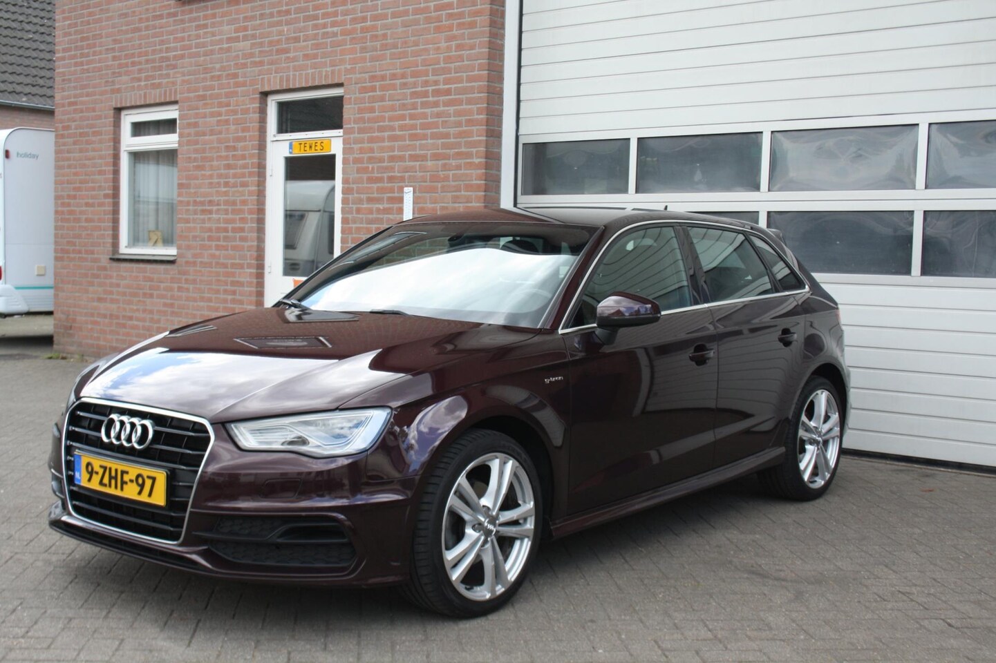 Audi A3 Sportback - 1.4 TFSI Ambition Pro Line S g-tron LED!!! Navi s line.automaat. - AutoWereld.nl