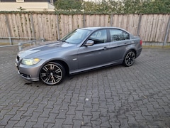 BMW 3-serie - 318i Business Line