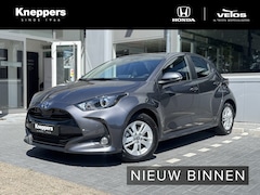 Toyota Yaris - 1.5 Hybrid 115 Active PLUS Parkeersensoren V+A, Lichtmetalen velgen, Stoelverwarming , All