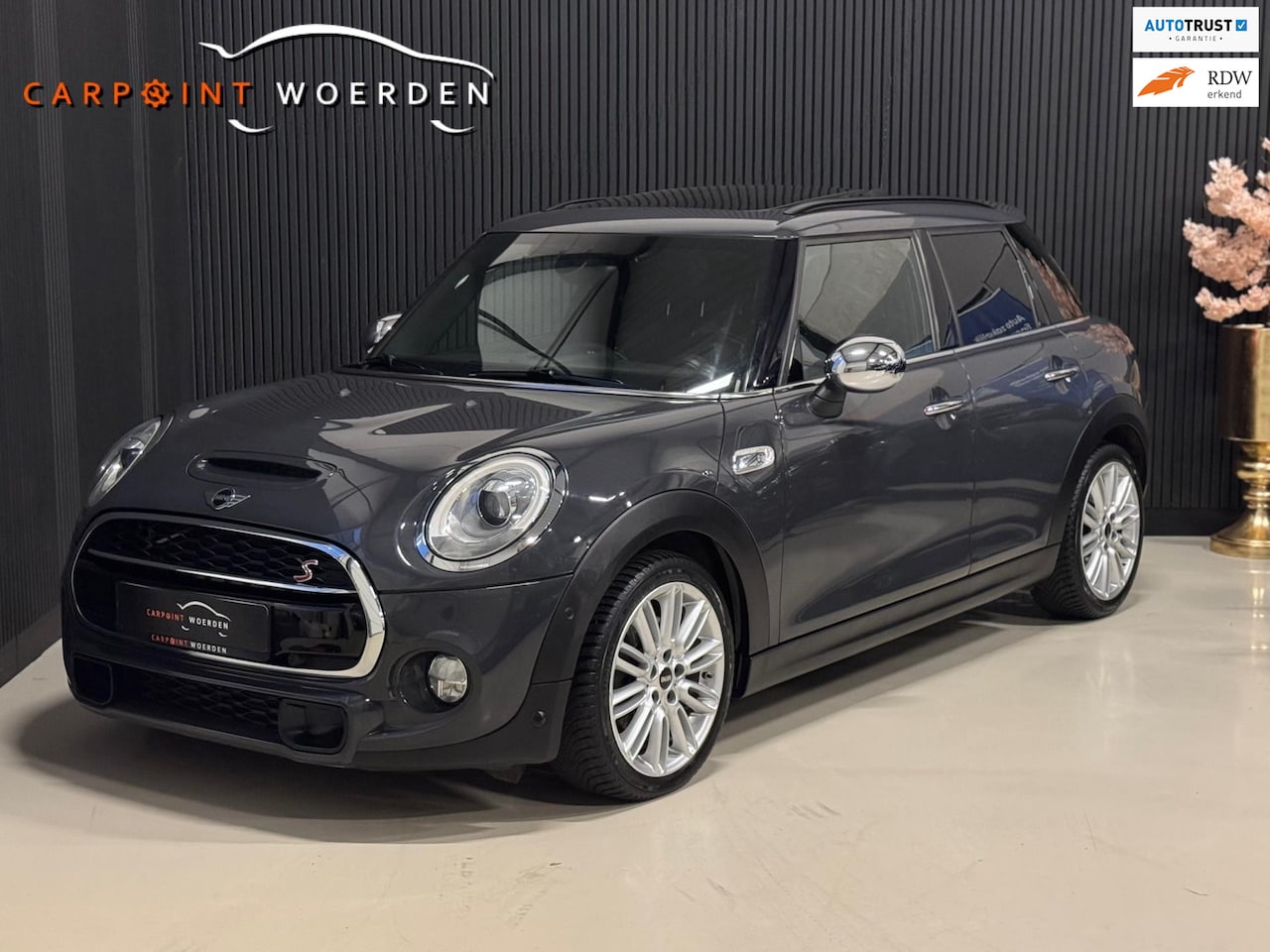 MINI Cooper S - Mini 2.0 PANO | LEDER | NAVI | VOL! - AutoWereld.nl