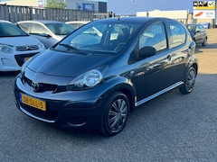 Toyota Aygo - 1.0-12V Now Airco / Elek. pakket / 5-Drs