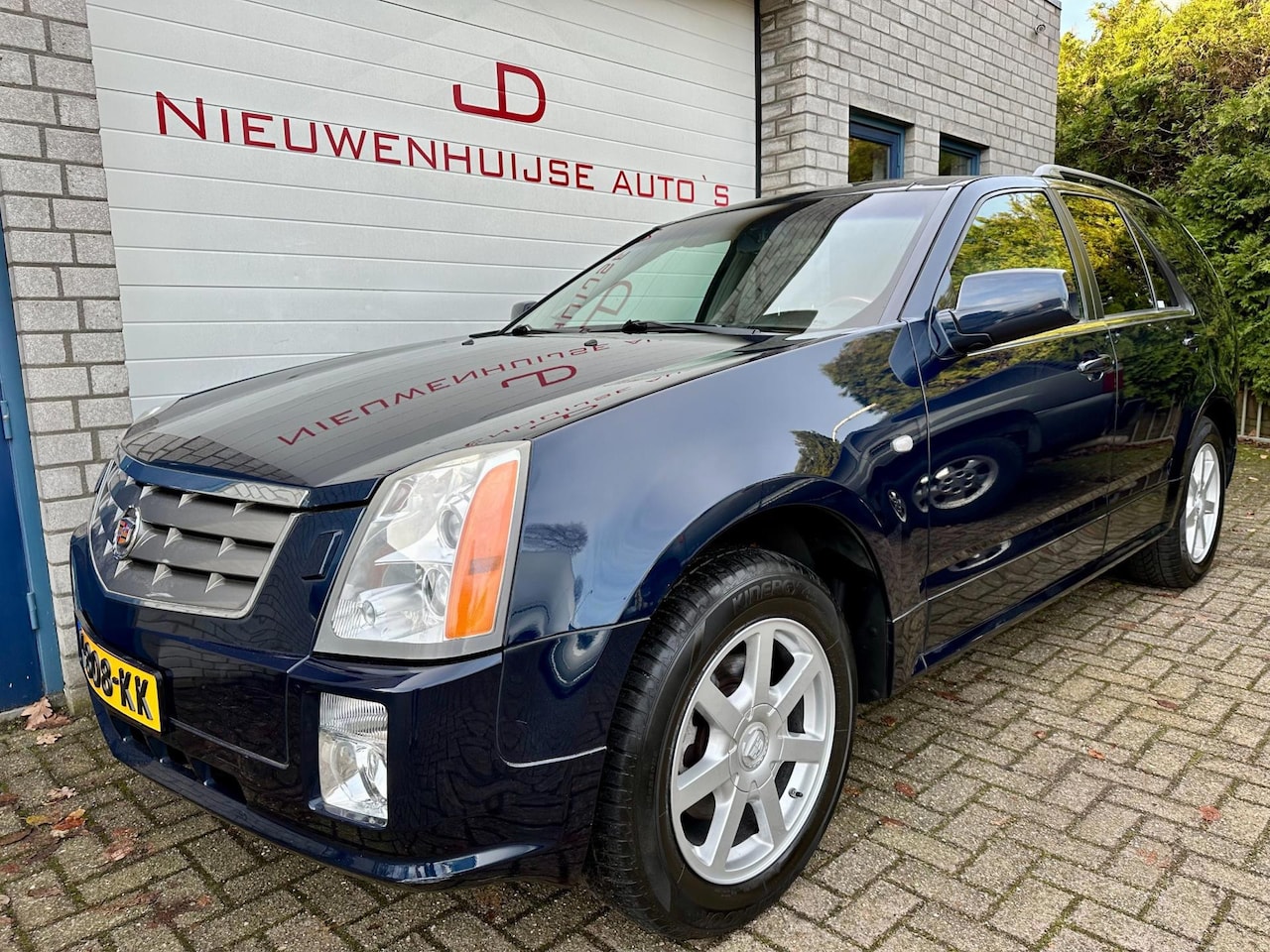 Cadillac SRX - 4.6 V8 Sport Luxury, 2e eig, dealer onderh, 96.355km! Youngtimer! - AutoWereld.nl