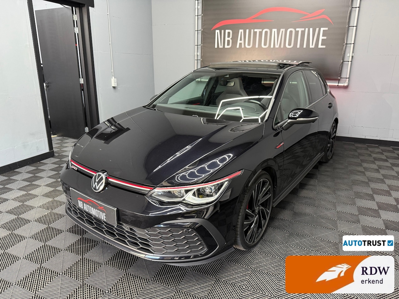 Volkswagen Golf - 8 2.0 GTI - AutoWereld.nl