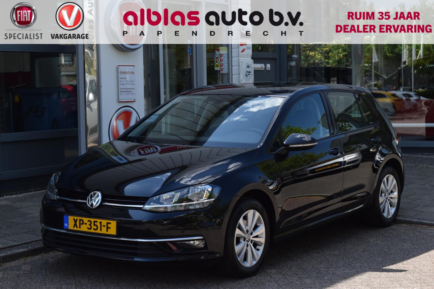 Volkswagen Golf - 1.0 TSI Comfortline|2xPDC|Carplay|ACC| - AutoWereld.nl