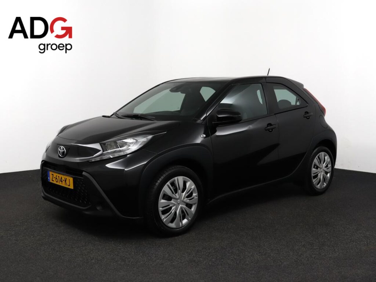 Toyota Aygo X - 1.0 VVT-i MT Play | Adaptive Cruise Control | Achteruitrijcamera | Airco | Apple Carplay | - AutoWereld.nl