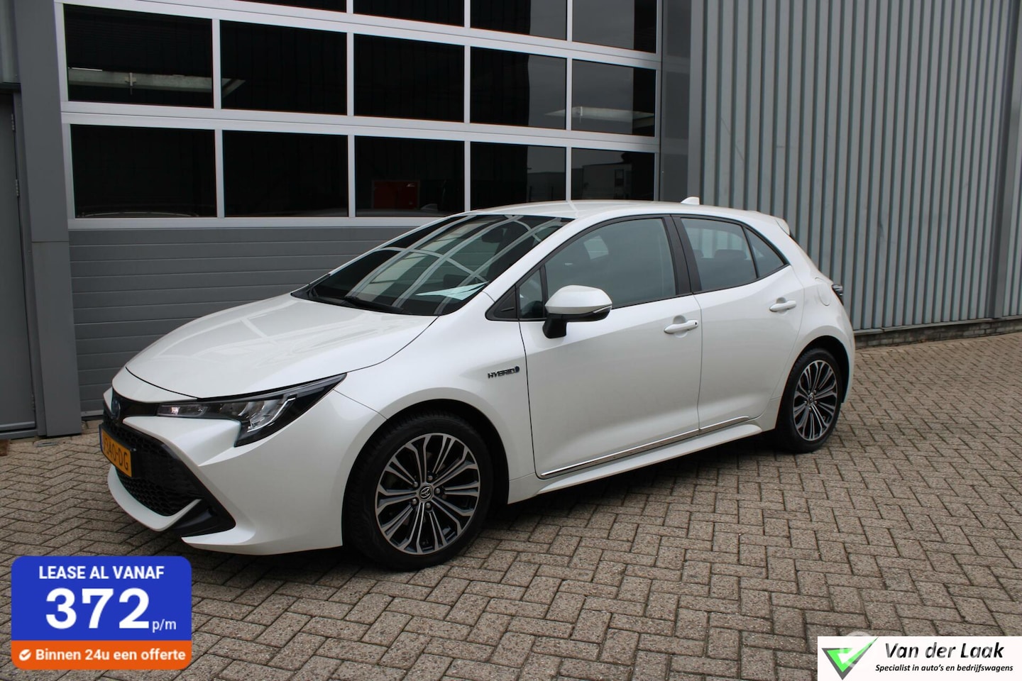 Toyota Corolla - 2.0 Hybrid Dynamic | 1e Eigenaar | NL Auto Boekjes. - AutoWereld.nl
