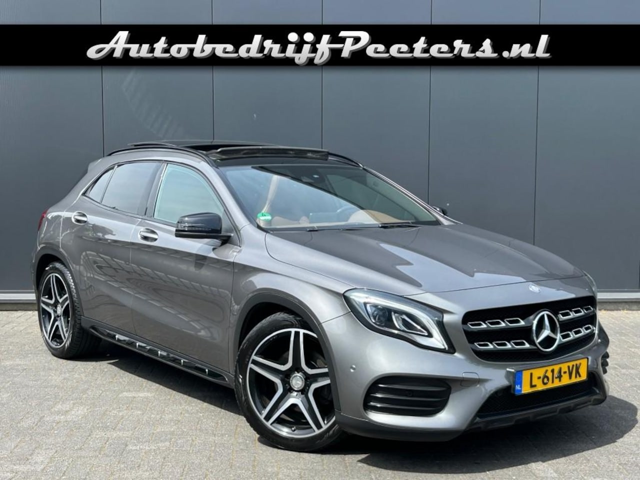 Mercedes-Benz GLA-Klasse - GLA 250 4M AMG Nightpakket P-dak Leder LED H/K Carplay - AutoWereld.nl