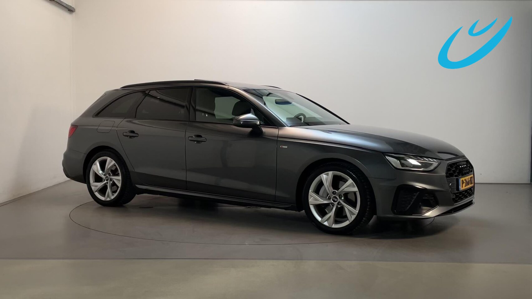 Audi A4 Avant - 35 TFSI S Edition Competition LED Panoramadak Stoelverwarming Camera - AutoWereld.nl