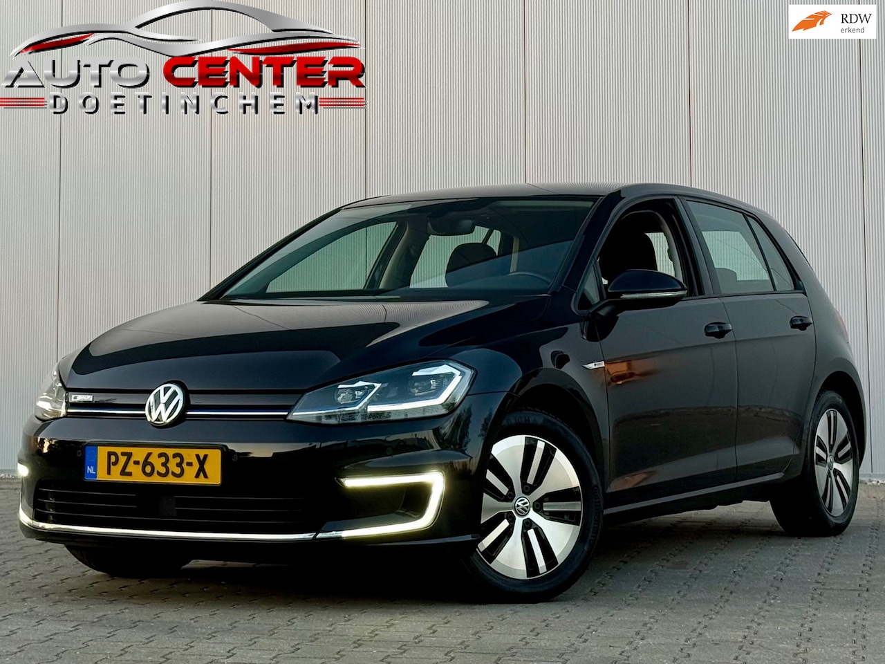 Volkswagen e-Golf - ACC|PDC|Warmtep|Keyless|FullLed - AutoWereld.nl