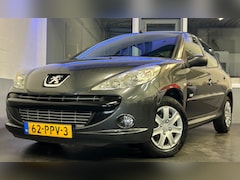 Peugeot 206 - 1.4 Millesim 200|NAP|NweAPK|2eEig|Airco|5Deurs|Elekramen