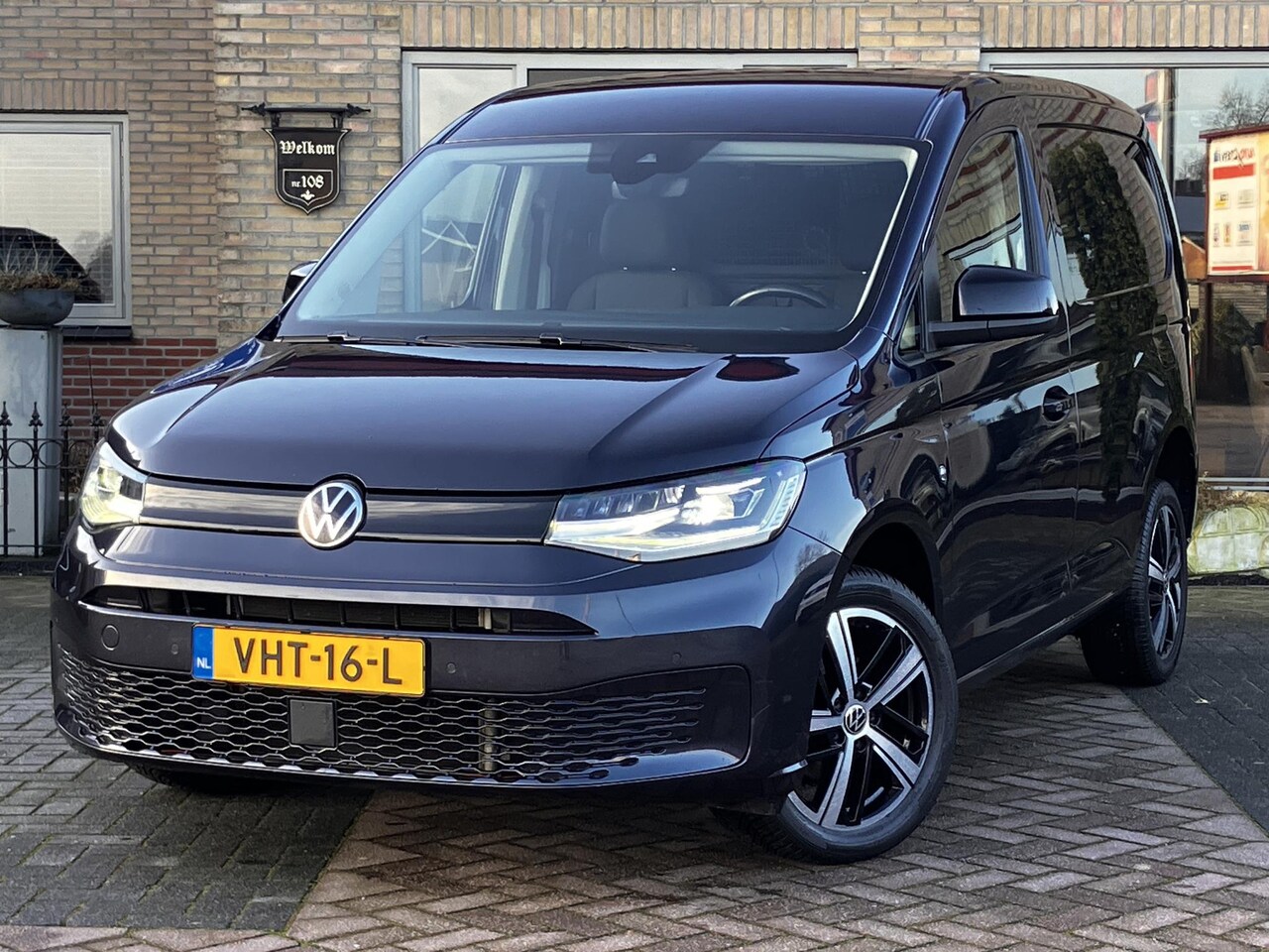 Volkswagen Caddy - 2.0 TDI | LED | Trekhaak | Digitaal cockpit - AutoWereld.nl