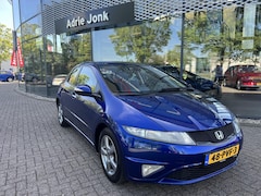 Honda Civic - 1.4 Style Mode | AUTOMATISCHE AIRCO | UITNEEMBARE NAVIGATIE | CRUISE CONTROL | PARKEERSENS