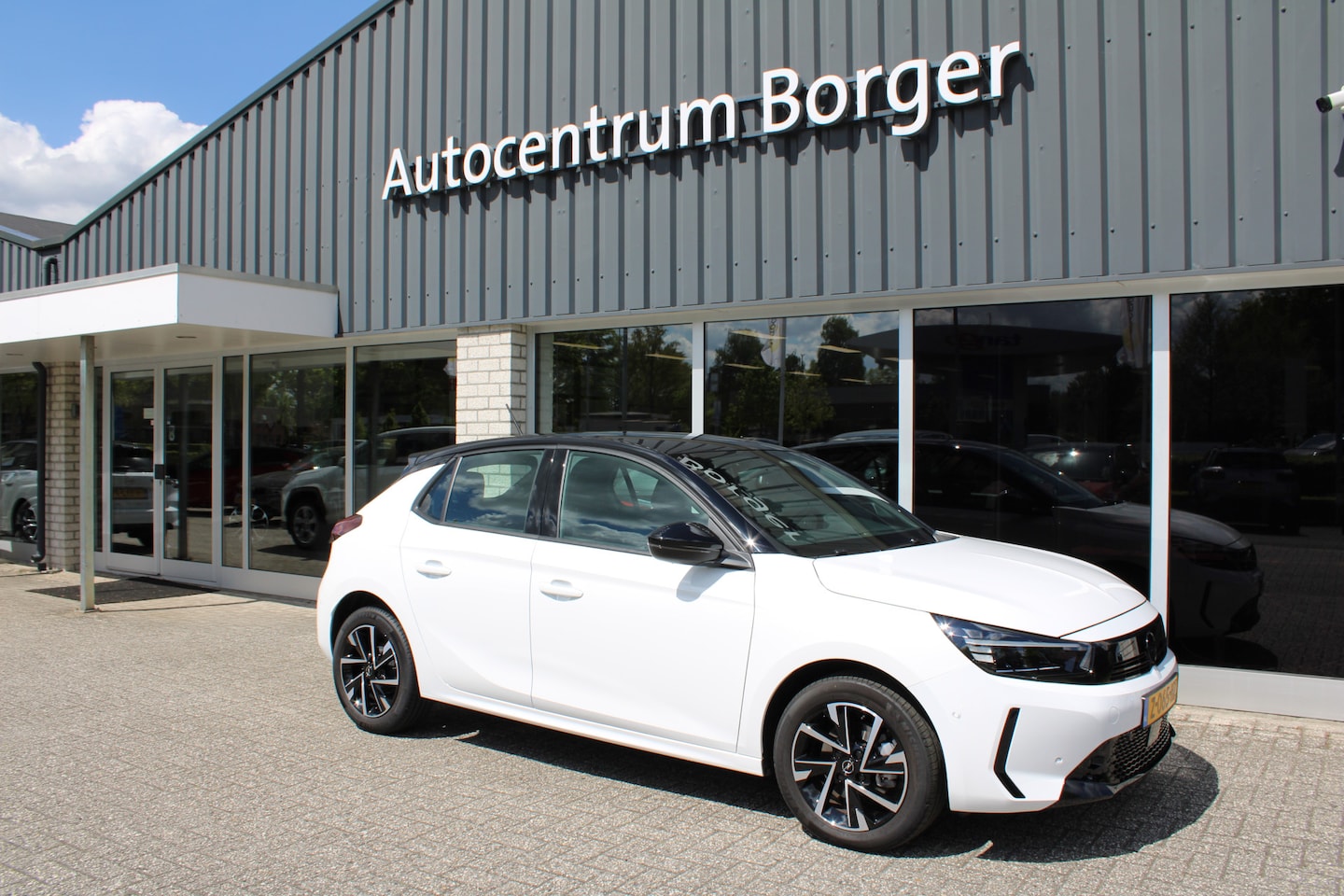 Opel Corsa - 1.2 Turbo GS nani/clima/16"LM /Cruise/Camera/PDC - AutoWereld.nl