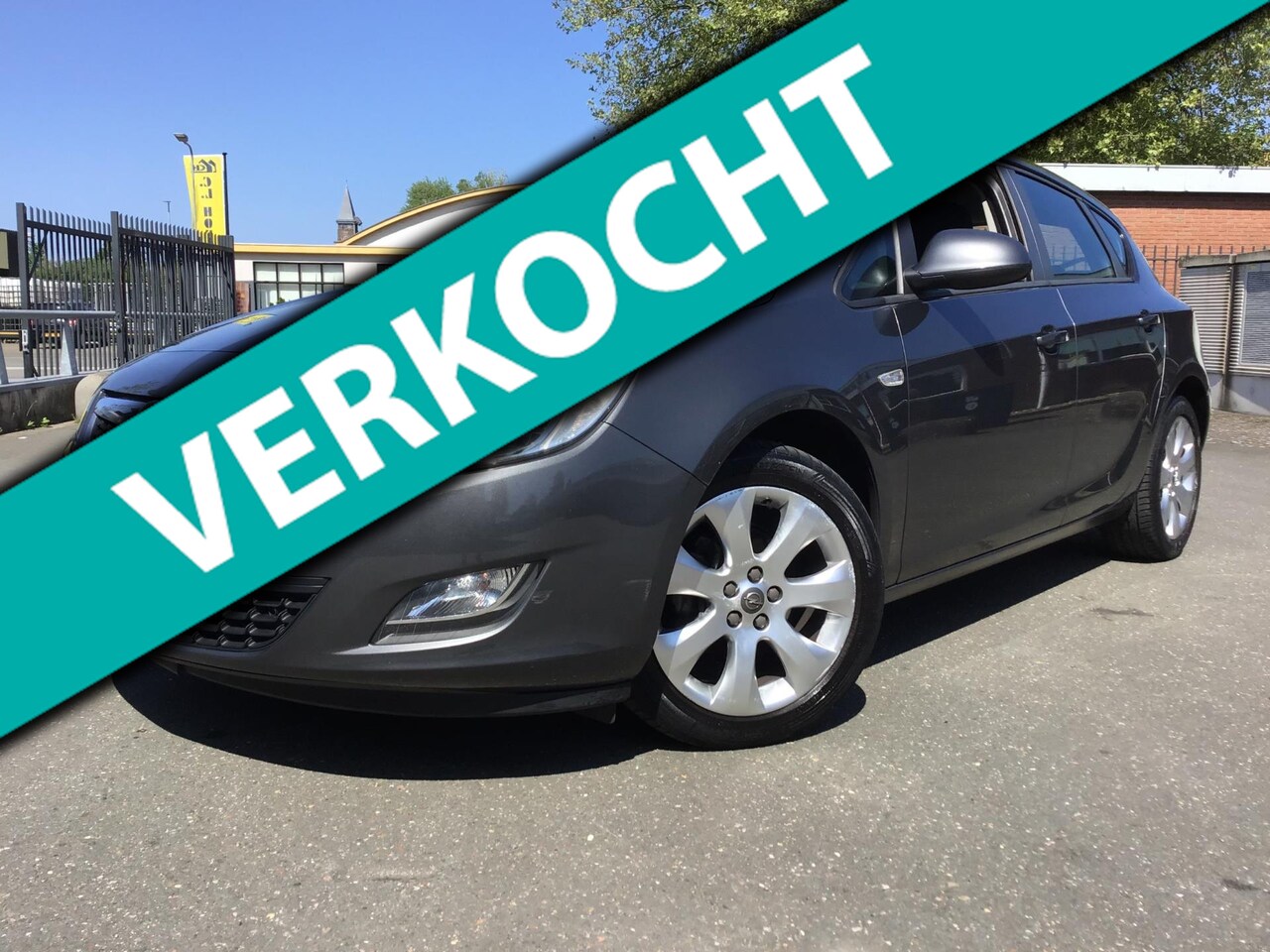 Opel Astra - 1.3 CDTi S/S Edition I 2e Eigen I Airco I Cruise I Trekhaak I 17inch I Apk 04-2026 I Compl - AutoWereld.nl