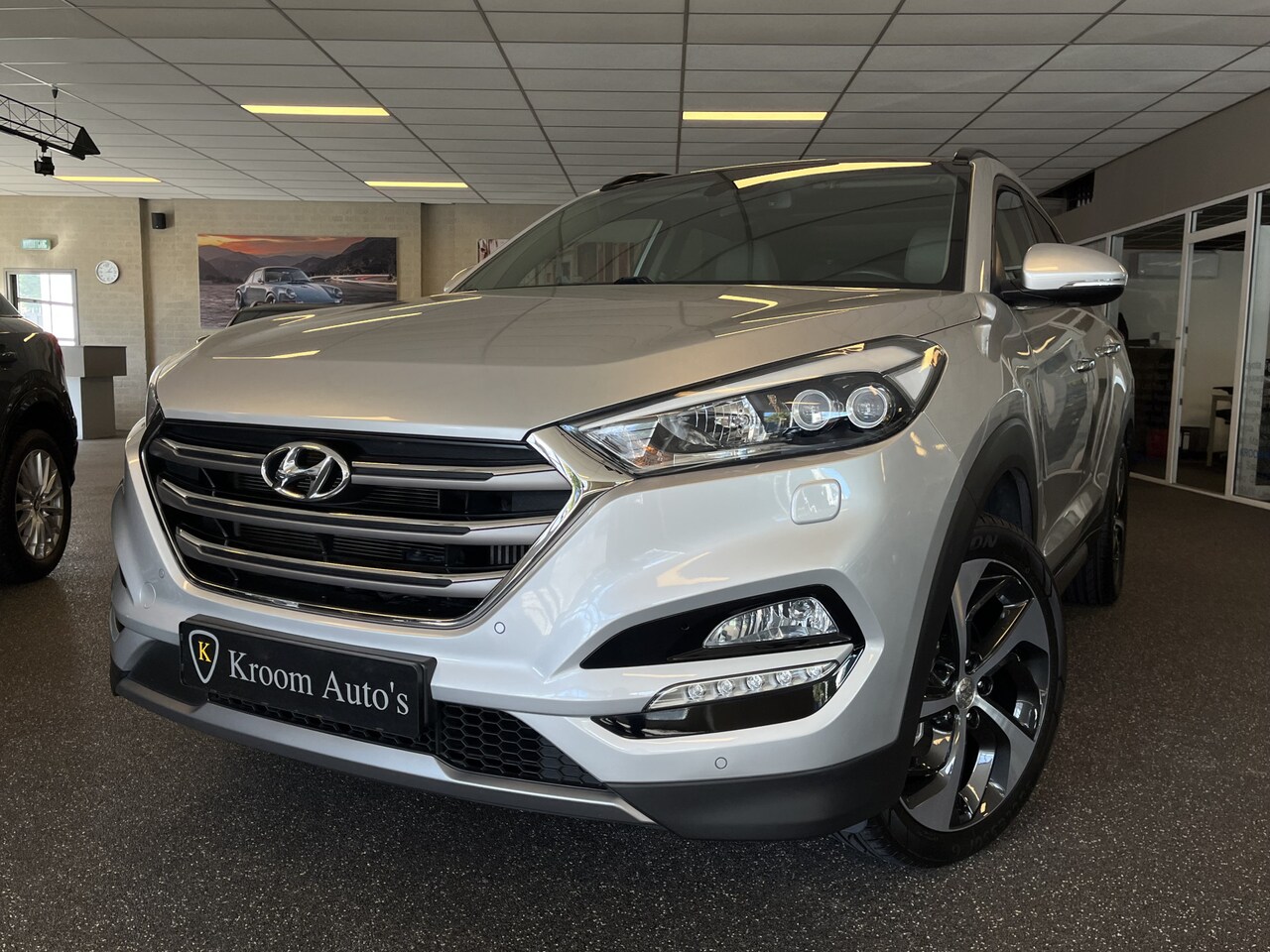 Hyundai Tucson - 1.6 T-GDi Premium / Panoramadak / Leer met klima / BLIS / Dab / ECC / Camera / Navigatie / - AutoWereld.nl