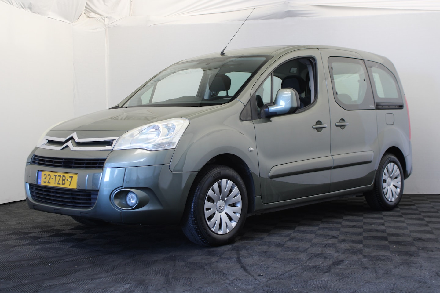 Citroën Berlingo - 1.6 VTi 120 Multispace 1.6 VTi 120 Multispace - AutoWereld.nl