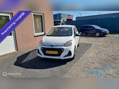 Hyundai i10 - 1.0i i-Drive