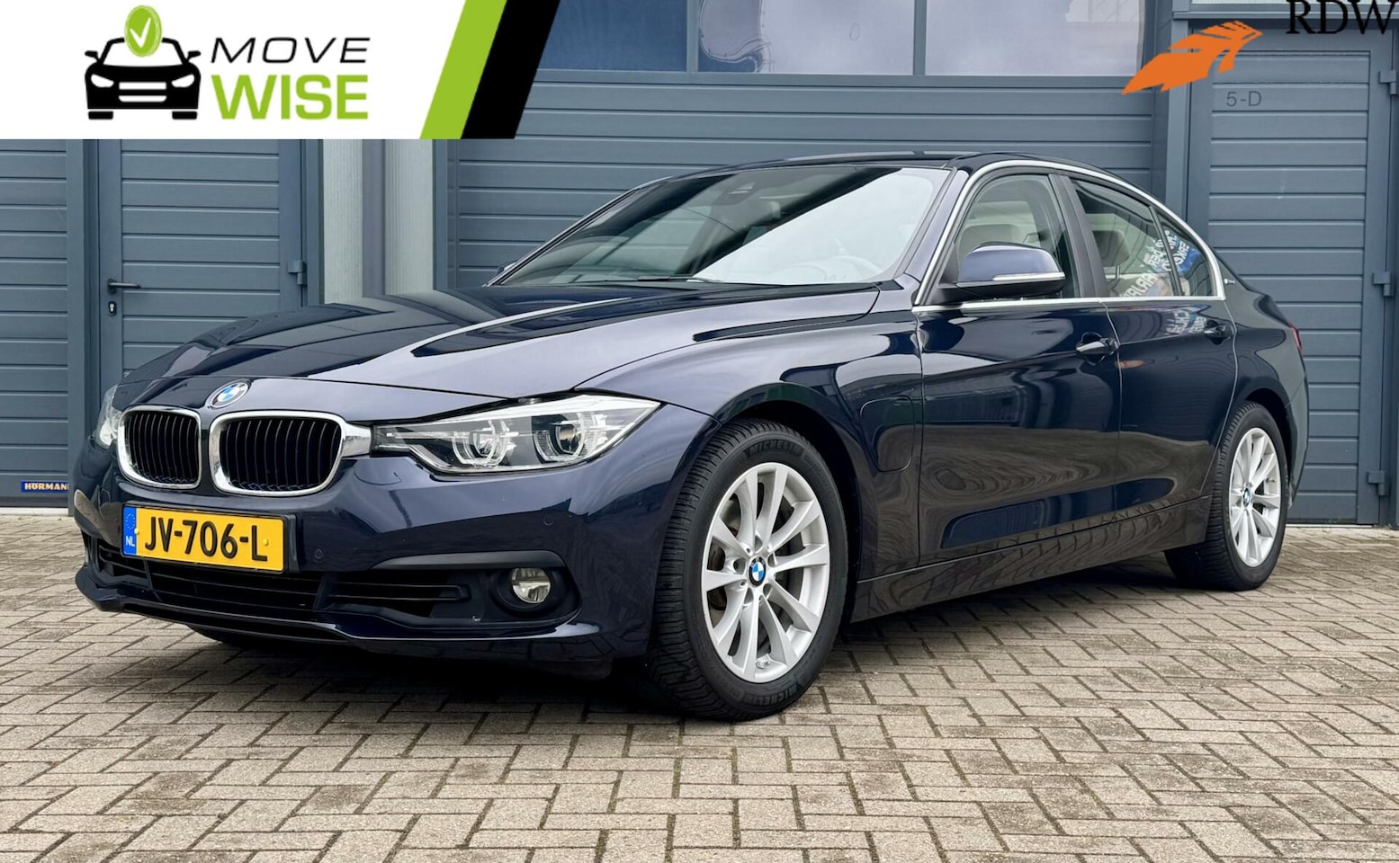 BMW 3-serie - 330e 252pk Centennial High Executive | Plug In Hybride | Lage KM NAP ! | Luchtvering | Com - AutoWereld.nl