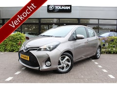 Toyota Yaris - 1.5 Hybrid Lease Edition | Rijklaar | 'Trekhaak' | Navi | Cruise | Keyless | Clima | Camer