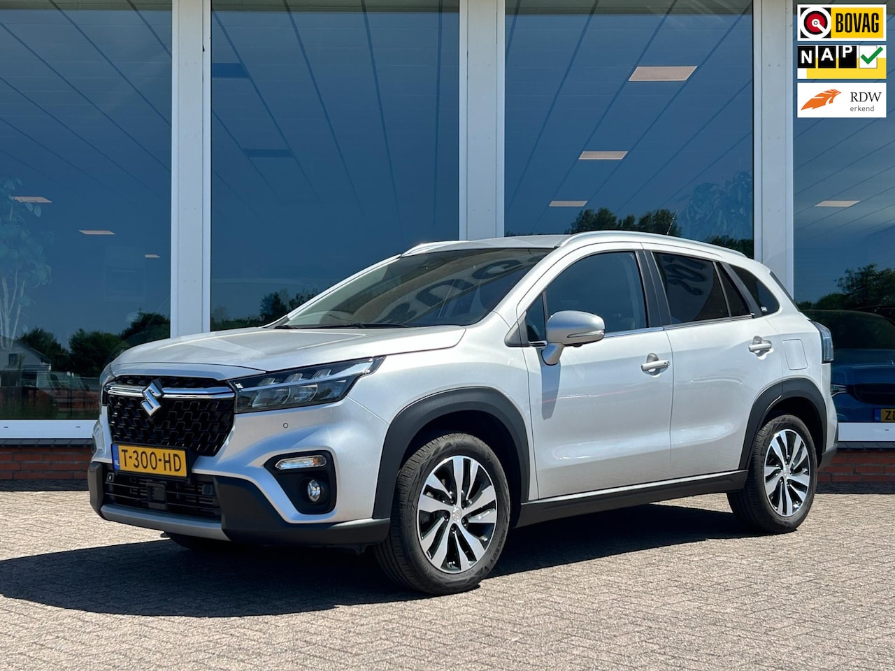 Suzuki S-Cross - 1.4 Boosterjet Style Smart Hybrid - Navi - Camera - Leder - PDC - AutoWereld.nl