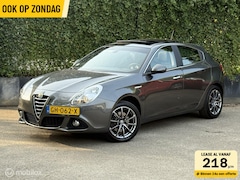 Alfa Romeo Giulietta - 1.4 T Exclusive | Leder | Pano | 170PK