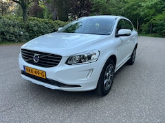 Volvo XC60 - 2.4 D4 Ocean Race Volvo XC60 2.4 D4 AWD "Ocean Race" 126dkm / Navi / PDC / ABL