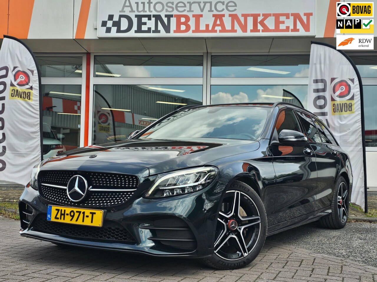 Mercedes-Benz C-klasse Estate - 180 Premium Plus Pack Automaat BJ.2019 / Panodak / Half Leder / AMG / 360 Camera / 18"Lmv - AutoWereld.nl