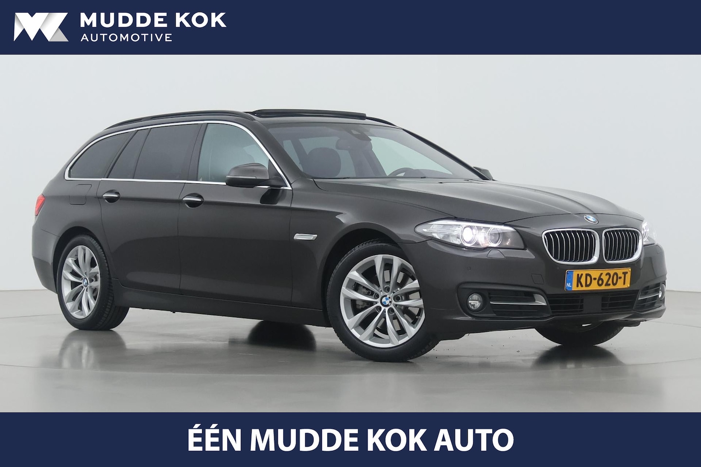 BMW 5-serie Touring - 520i Executive | Panoramadak | Vol-Leder | Head-Up | Stoelverwarming | Getint Glas | DAB - AutoWereld.nl