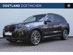 BMW X3 - xDrive30e M Sport Automaat / Panoramadak / Trekhaak / Sportstoelen / Laserlight / Active C