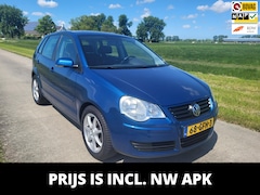 Volkswagen Polo - 1.4-16V 16"LMV 5drs trekhaak 229dkm