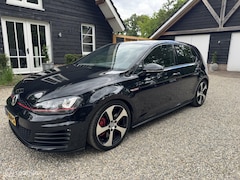 Volkswagen Golf - 2.0 TSI GTI Performance Automaat
