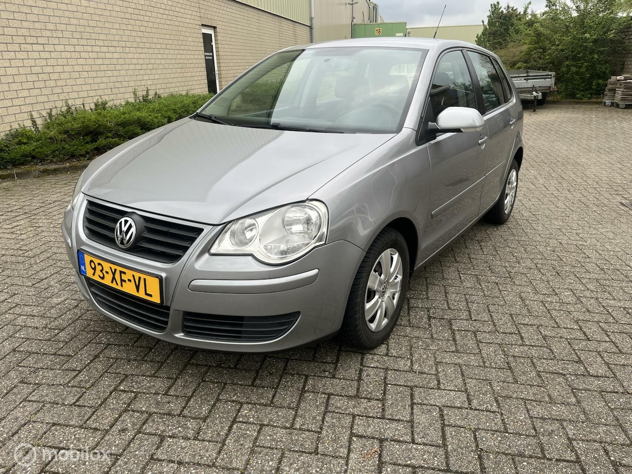 Volkswagen Polo - 1.4-16V Trendline 1.4-16V Trendline - AutoWereld.nl