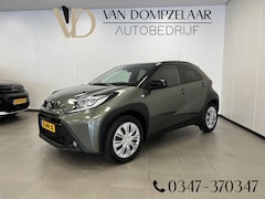 Toyota Aygo X - 1.0 VVT-i MT Envy / Climate.C / Stoelverw. / Camera / Pdc V en A