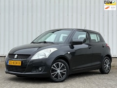 Suzuki Swift - 1.2 Exclusive Stoeverwarming, Airco, CruiseControl, KeylessGo, Spiegelverwarming, DealerOn