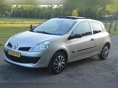 Renault Clio - 1.2-16V Bns Line Pano dak Airco APK Juni 2026