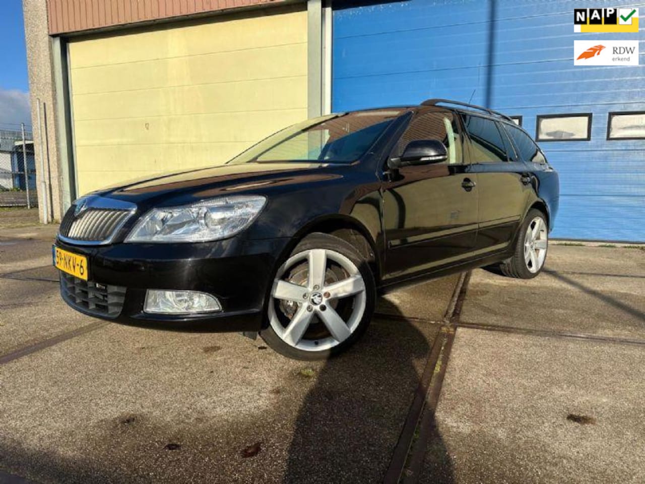 Skoda Octavia Combi - 1.4 TSI Ambition Business Line Airco! 186DKM NAP! - AutoWereld.nl
