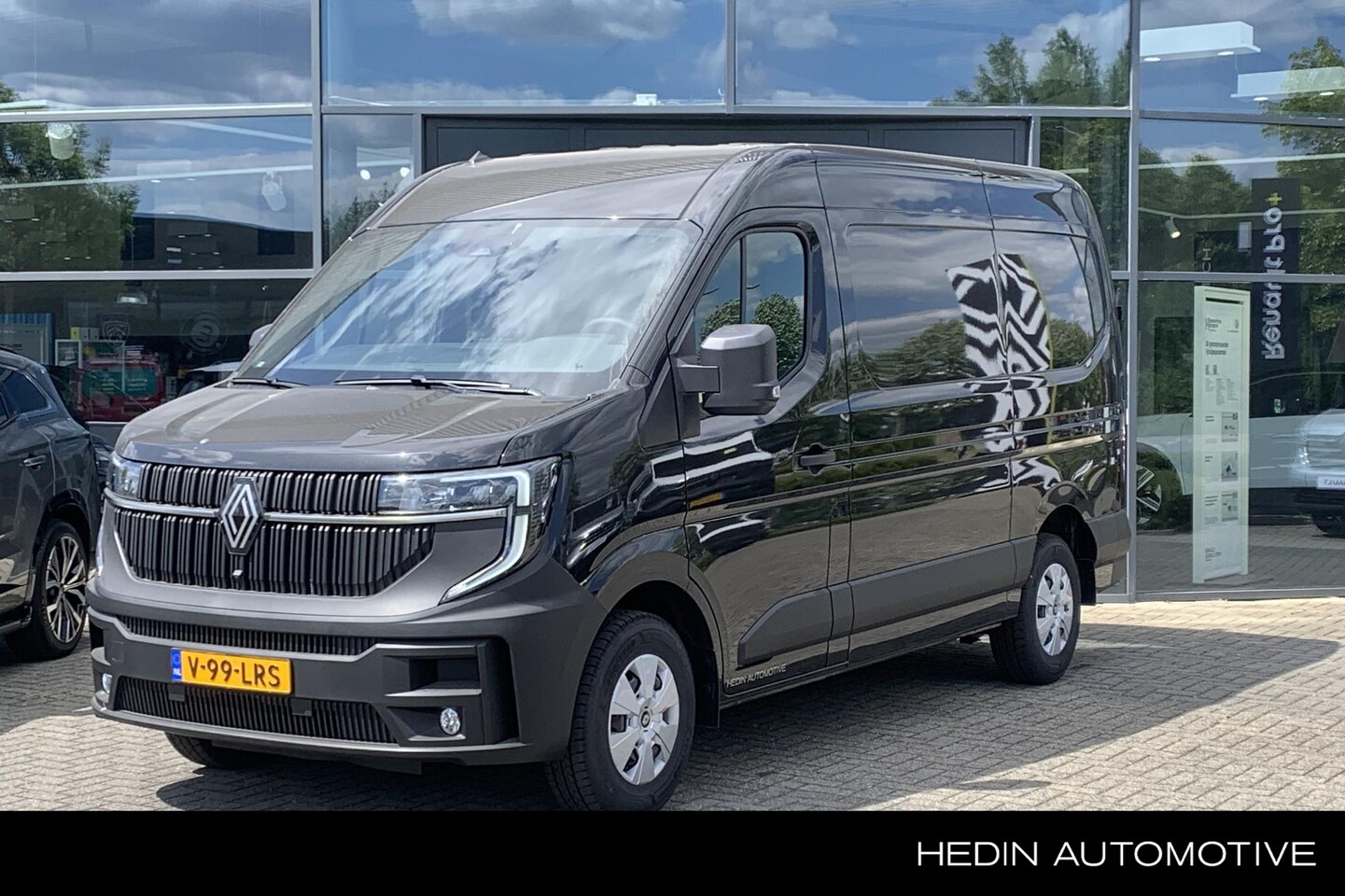Renault Master E-Tech - T35 L2H2 Extra long range 87 kWh T35 L2H2 Extra long range 87 kWh - AutoWereld.nl