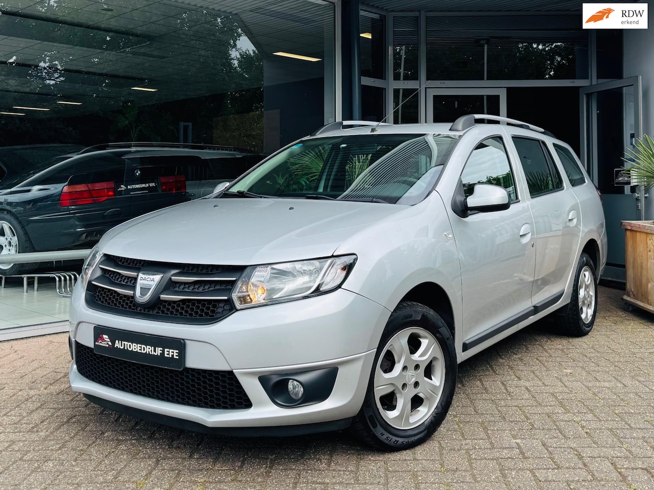 Dacia Logan MCV - 0.9 TCe Bi-Fuel Laureate 0.9 TCe Bi-Fuel Lauréate - AutoWereld.nl